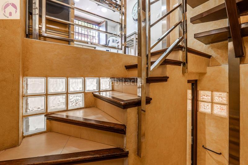 Foto fe04bdd6-a3fa-41ae-beb6-8670c115d13b. Casa dos maravillosas casas en el albaicín con vistas panorámicas a la alhambra en Granada