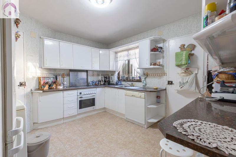 Foto 4b2e823a-deac-4f82-94fb-eb13fd8d3093. Chalet magnifico chalet en pantano de cubillas en Albolote