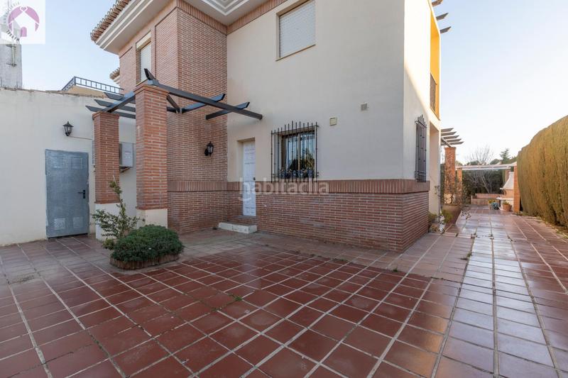 Foto 69f5f5ec-d8d2-4576-9ac7-64cffb96bcf8. Chalet magnifico chalet en pantano de cubillas en Albolote