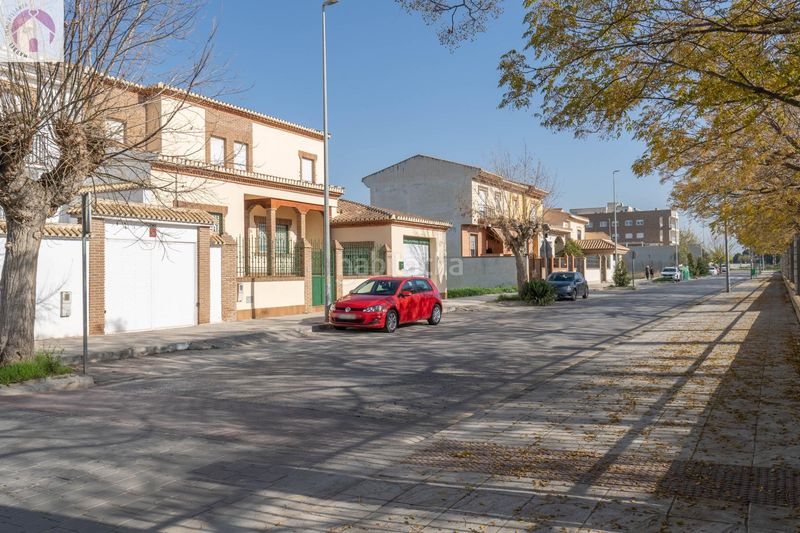Foto f3237e8b-e122-4b89-9925-e93b6dd760ca. Xalet amb calefacció aparcament piscina a Santa Fe