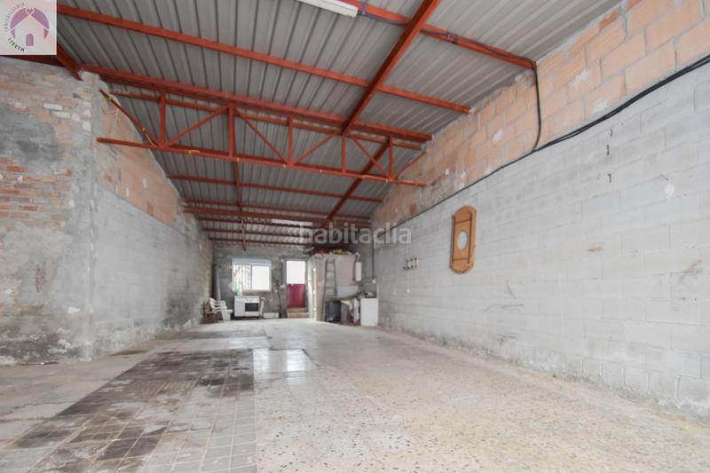Foto d2f268f8-0107-4963-8e0d-6cb13ce46f9a. Local comercial navealmacen en suelo urbano en Alfacar