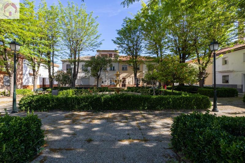 Foto ba95a881-c55a-4bd4-9c41-9854e3bd6589. Reihenhaus in Rosaleda - Juventud Granada