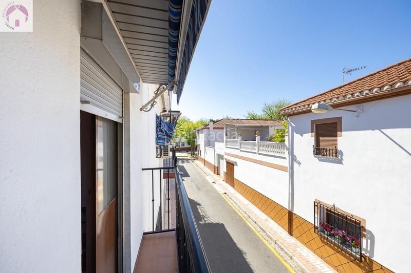 Foto c7eb852a-5e7f-45d3-8807-f65b841c3100. Reihenhaus in Rosaleda - Juventud Granada