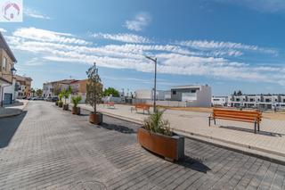 Maison  Calle calle de la aurora. Casa en churriana de la vega, junto paseo de la habana