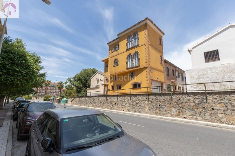 Foto 0af890d6-92fb-4ef2-80d0-1aaf7ed4be11. Casa amb calefacció aparcament a San Francisco Javier Granada