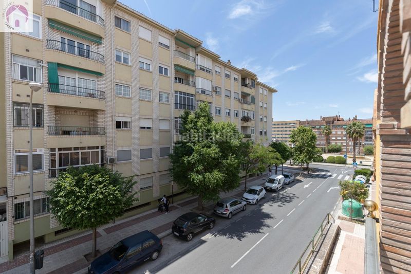 Foto 4b7a1098-b01c-4c8b-8425-528850558ad3. Casa amb calefacció aparcament a San Francisco Javier Granada