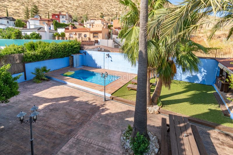 Foto 8d1eb674-dd71-4c65-af4d-ca493deda45c. Chalet precioso chalet en cerro del oro en Cenes de la Vega