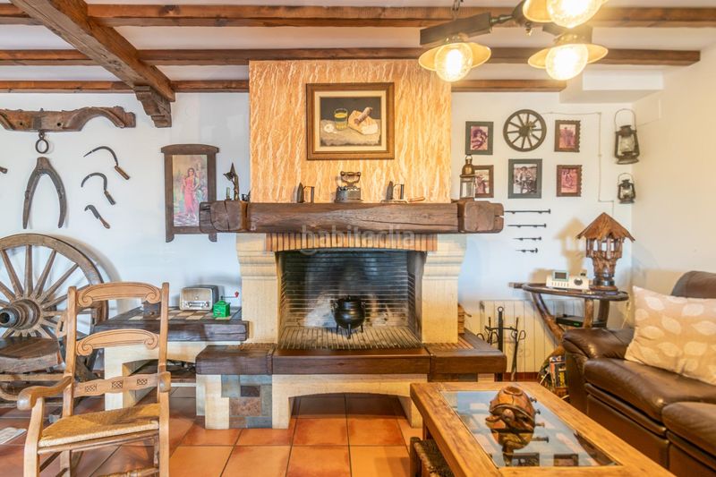 Foto 9d5f14a4-3d21-4a2f-8fa6-204d38faaea0. Chalet precioso chalet en cerro del oro en Cenes de la Vega