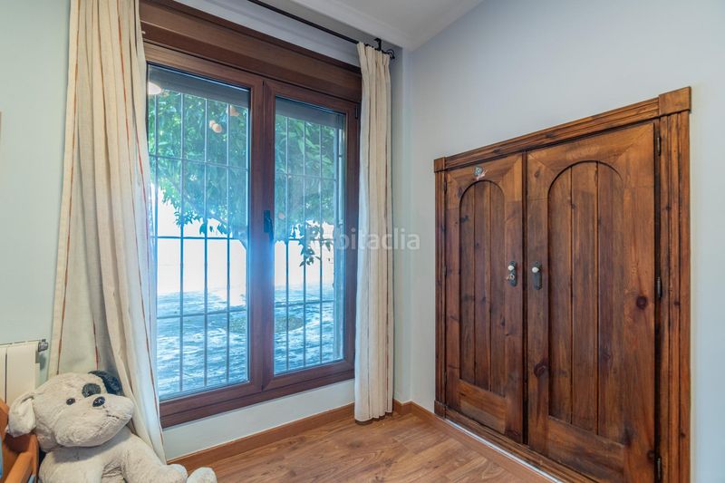 Foto eb69e647-b057-4779-999f-56102da91fd0. Chalet precioso chalet en cerro del oro en Cenes de la Vega