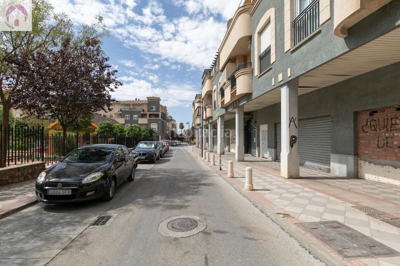 Foto cd6b2310-dfa0-4a76-b15f-8ea8354811fc. Local comercial a Atarfe