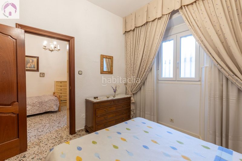 Foto 2ae5e5cd-bf5e-4643-b3f7-5ddfc51c64e5. Piso oportunidad de venta de piso en zona ancha de capuchinos en Granada