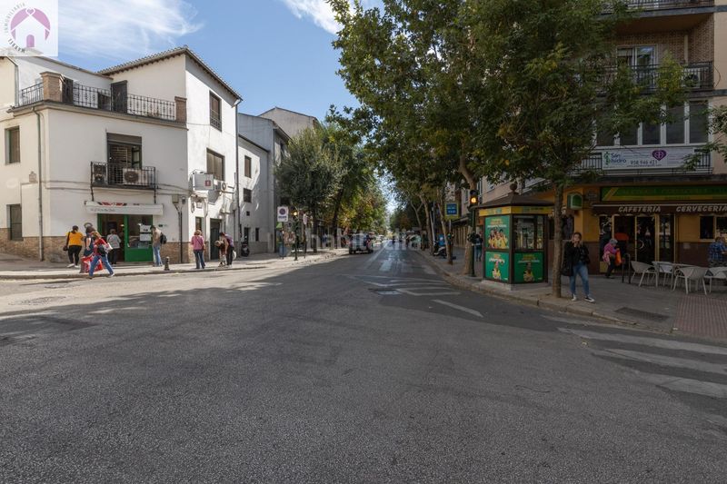 Foto e524b103-db5a-4e7d-a05e-781aa70f082a. Piso oportunidad de venta de piso en zona ancha de capuchinos en Granada