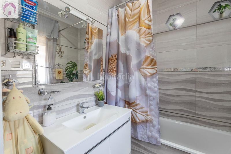 Foto 1f643c9b-f883-4524-a46e-42c2832f8714. Xalet a calle huelva 3 a Láchar