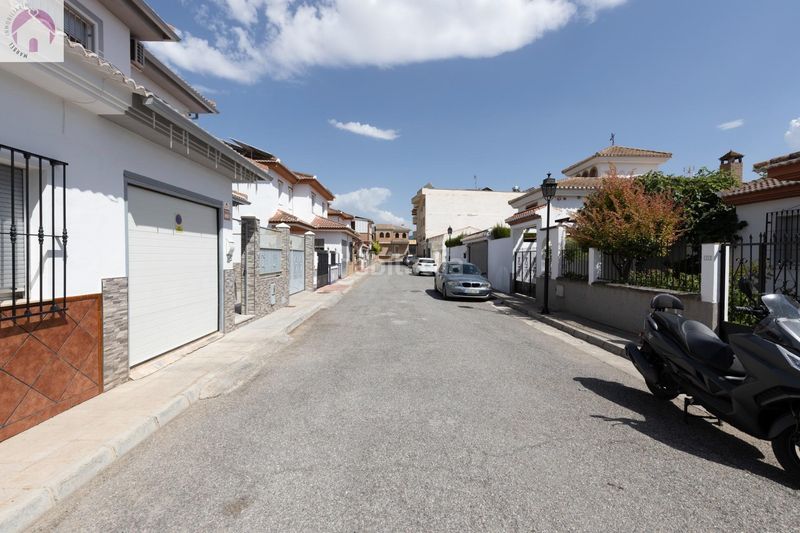 Foto d85d1a7a-e581-4154-b166-081a27652c4f. Xalet a calle huelva 3 a Láchar