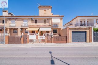 Casa bifamiliare  Carretera carretera granada. Pareado premium a la entrada de ogijares a escasos minutos del p