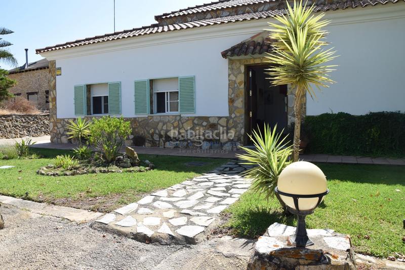 Foto 087088ff-0758-424a-ad12-d87ae6412677. Chalet con parcheggio in Núcleo Urbano Aljaraque