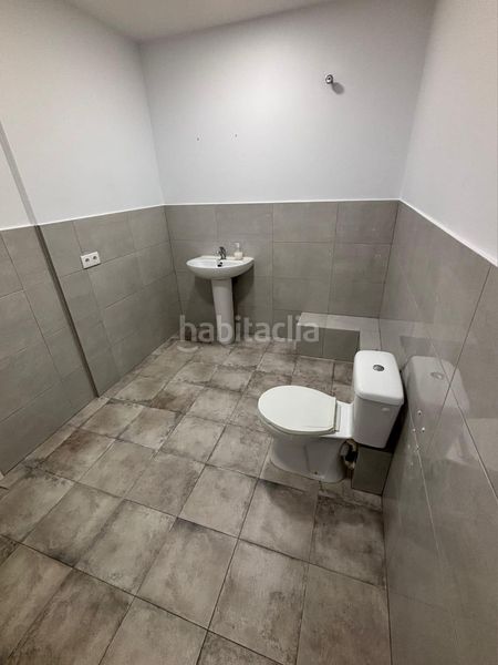 Foto a150cb51-6180-47fc-a901-41ee827ce788. Business premise in San Juan del Puerto