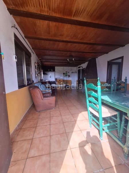 Foto 8a908489-bfaa-49c1-8d5d-2a69dd56af2c. Casa a Bollullos Par del Condado