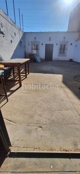 Foto 87f0f275-73e9-4a38-aebc-3f2148278677. Local comercial a Palma del Condado (La)
