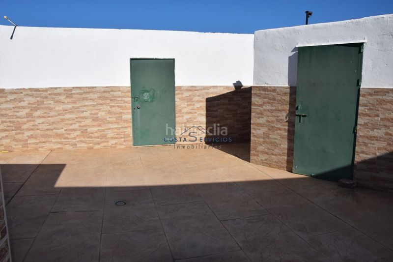 Foto 493ca65d-6b04-4a48-bfac-bccc4f2b3b21. Masia amb aparcament piscina a Gibraleón