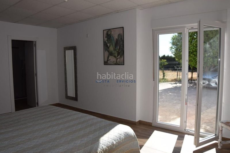 Foto d210b749-d483-4111-8e4c-798da3411dd8. Masia amb aparcament piscina a Gibraleón