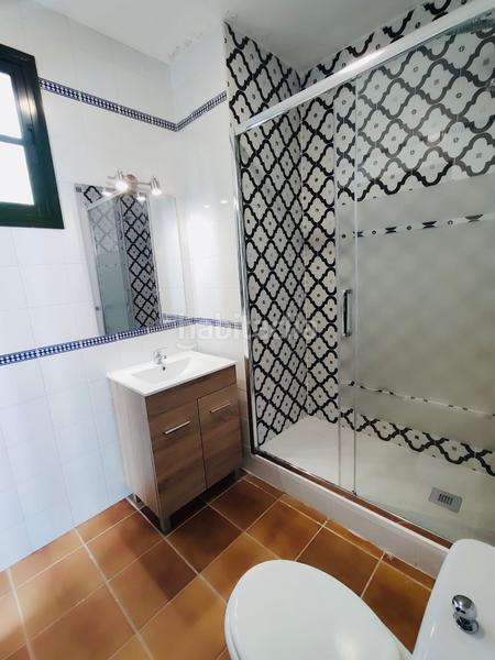 Foto 7c104166-27a9-4698-9145-318be9bc06d4. Affitto casa con camino in El Rocío Almonte