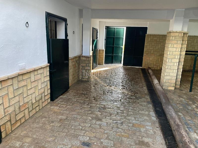 Foto fe266b1e-adf0-4165-8972-c8cbb379b07e. Alquiler casa disponible triana en El Rocío Almonte