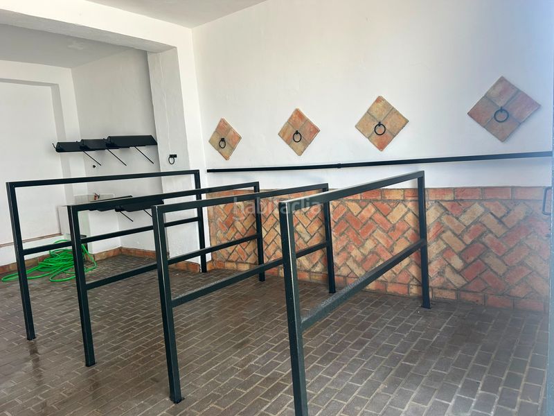 Foto af77d267-66cc-4105-8c3e-dbd43e2e6d7c. Lloguer casa amb xemeneia a El Rocío Almonte
