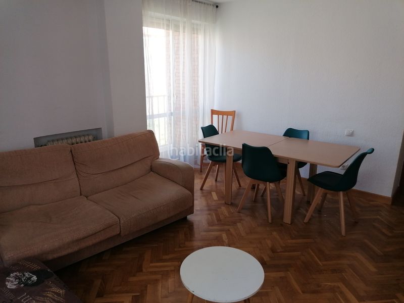 Foto 7f8b212c-9011-4813-b6a6-d5eb99afdfeb. Piso  todo exterior plaza del oeste/ avda villamayor en Salamanca