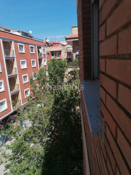 Foto cae210ad-740b-48ca-adf7-838a6c8bab1f. Piso  todo exterior plaza del oeste/ avda villamayor en Salamanca