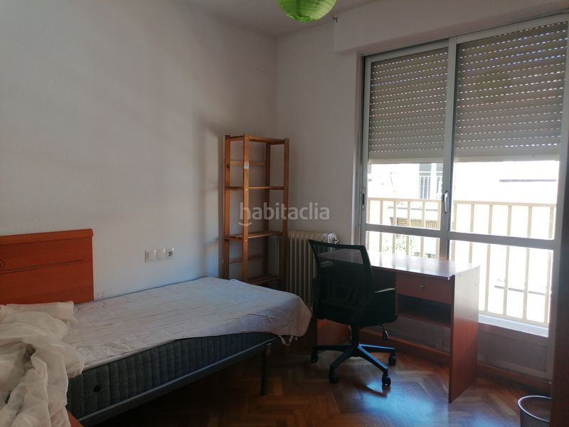 Foto caf40c97-a95a-4802-82d7-94895711b23d. Piso  todo exterior plaza del oeste/ avda villamayor en Salamanca