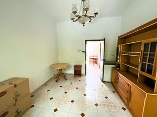 Casa  Calle san bruno. Un lienzo en blanco para tu imaginación