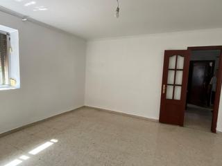 Appartement  Calle capitán ángel sevillano. Un hogar con vistas a la infancia la vida familiar que estabas b
