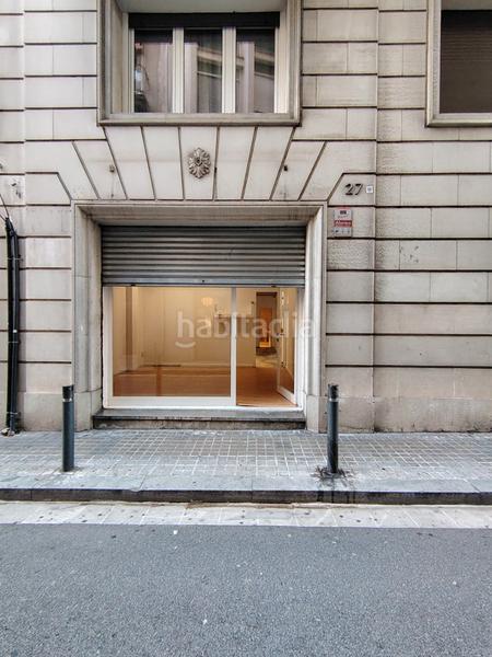 Foto 4349f3bc-cdf8-4d29-8bed-7b03b16322a1. Rent business premise in carrer de muntaner 496 in Barcelona