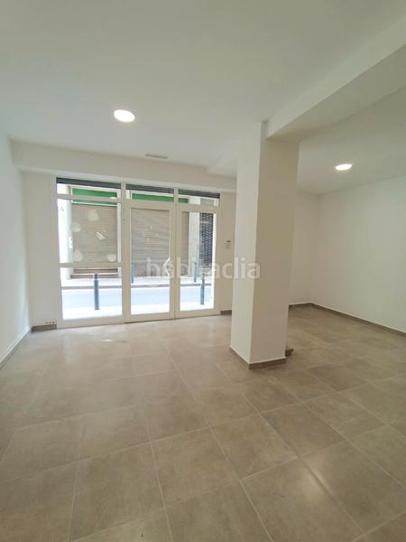 Foto f35b1bac-4fa2-480b-98ab-550bca39ba1e. Lloguer local comercial a carrer de sant màrius 29 a Barcelona