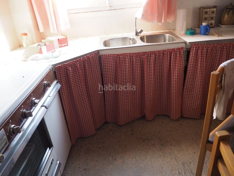 Foto 6792e832-a574-4804-bd49-336b08e09f52. Finca rústica a avinguda colònia 5 a Flix