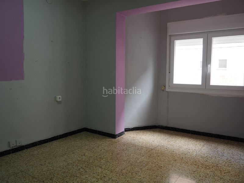 Foto bd408c31-afbf-4753-b4b7-6e4f813270d3. Pis a Flix