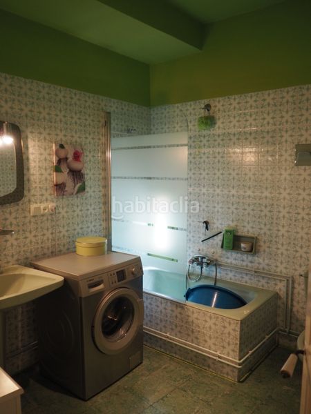 Foto 54db4a27-8e6b-4fab-a03f-99111638df86. Casa a carrer major 7 a Flix