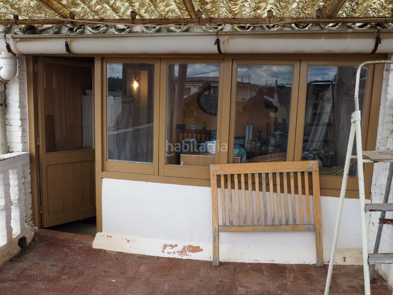 Foto ea3204b0-fee7-439d-abe0-f75093df75a2. Casa a carrer major 7 a Flix
