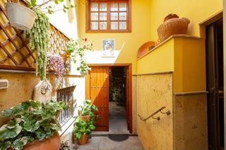 Casa aparellada  Calle la mina. Casa emblemtica en el casco de teror - gran canaria