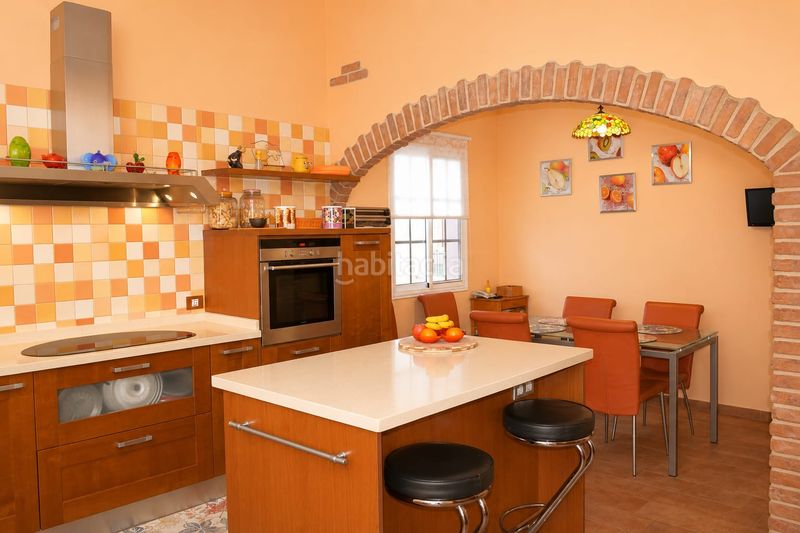 Foto ce6afecd-ede2-4d4a-b841-ecfdd838bae8. Casa a San Juan Telde