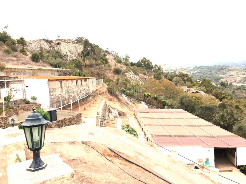 Foto b5c65394-a35c-4673-8377-0c6ced68fce5. Bauernhof mit parking in San Lorenzo Palmas de Gran Canaria (Las)