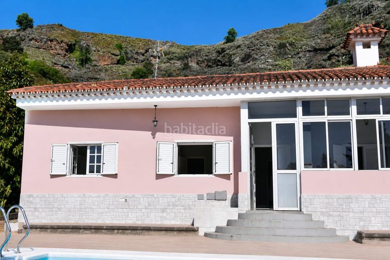Foto 93ca4355-2e8e-4483-893a-b0043e5cfe57. Chalet terreno con chalet independiente en El Álamo - Arbejales Teror