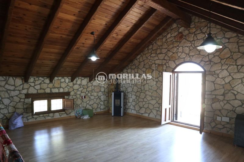 Foto ec2c55cc-4b91-48f9-876e-96be7725ec1e. Casa a parcela 38 del poligono 10 a San Mateo Lorca