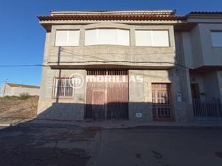 Casa a Calle rio quipar -c 8. Casa con almacén en bullas