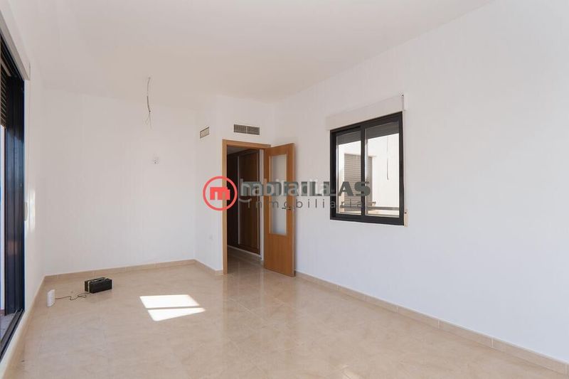 Foto 50cad544-e411-41ed-abc1-1c2401f7e74d. Ático en avenida juan ramón jiménez 121 edificio residencial en Calasparra
