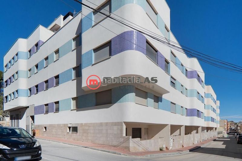 Foto c7f33f24-d6ab-4f61-adb4-4910081d42b8. Ático en avenida juan ramón jiménez 121 edificio residencial en Calasparra