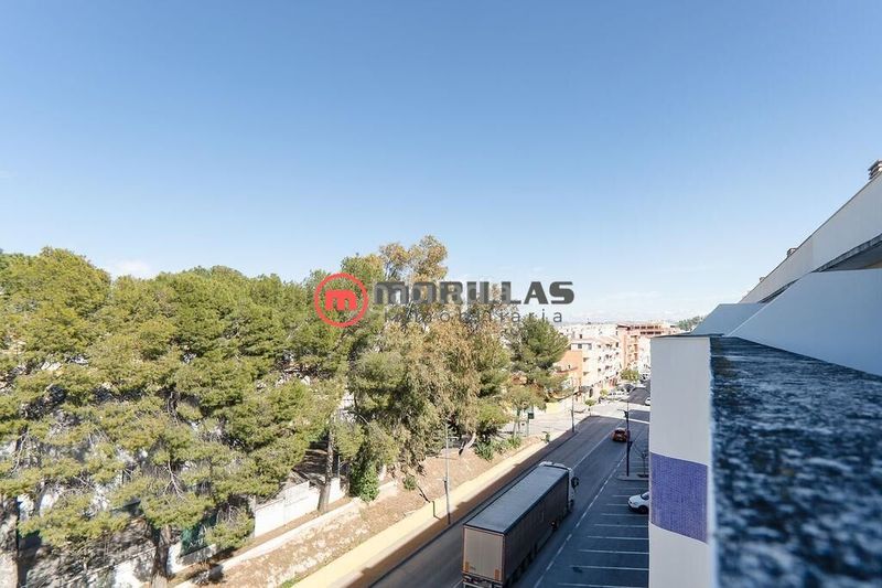 Foto e100db93-626b-4958-84ce-e2a912145044. Ático en avenida juan ramón jiménez 121 edificio residencial en Calasparra
