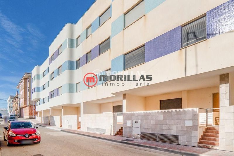Foto ea5c6854-44c2-49a6-80a6-35313dd63858. Ático en avenida juan ramón jiménez 121 edificio residencial en Calasparra