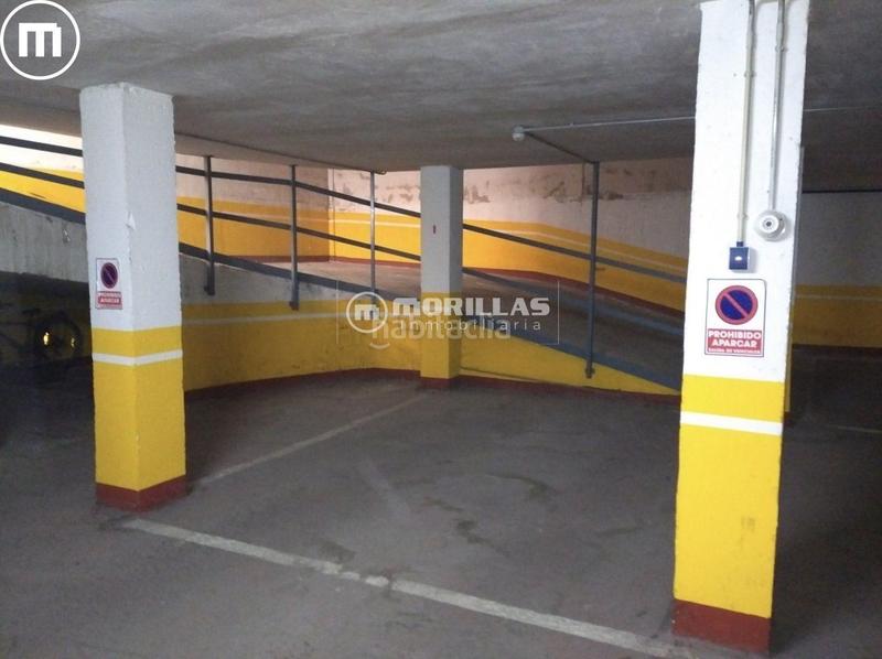 Foto ea0b65ad-222b-46ce-a928-ea28946a1fdd. Autoparkplatz in calle juan r jimenez in Puerto Lumbreras